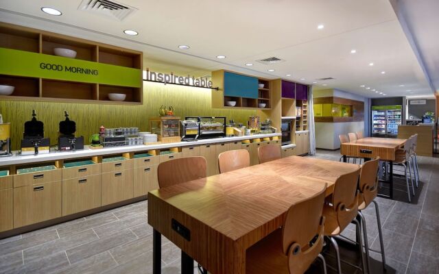 Home2 Suites Wichita Downtown Delano, Ks