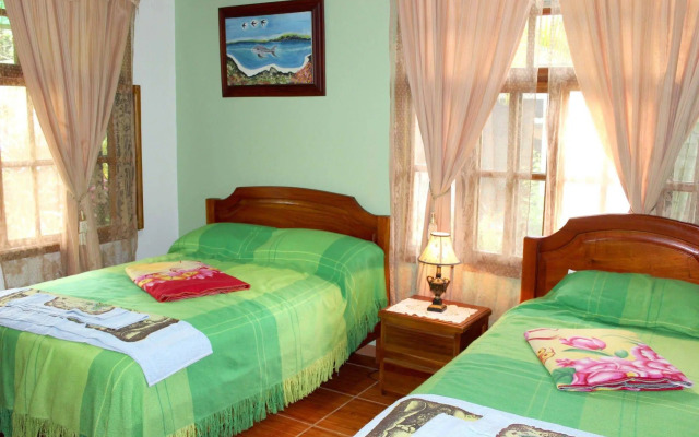 Suymar Ecolodge Galapagos