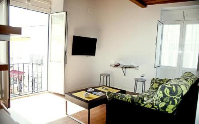 Apartamentos La Casa de la Alameda