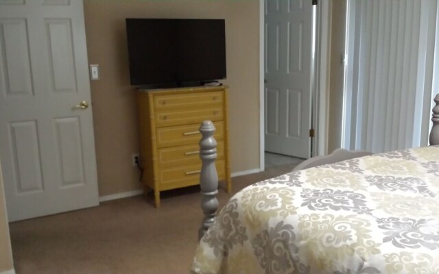 1211 Norswing 3 Bedroom Home by Redawning