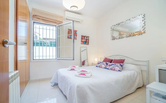 Villa in Empuriabrava With Private Pool