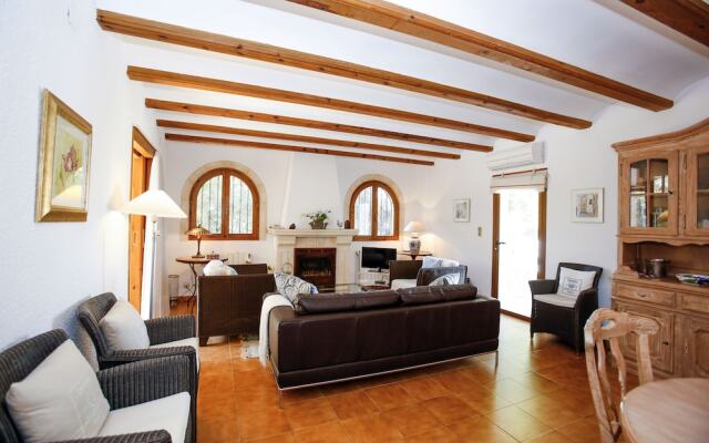 013 Villa Pinos