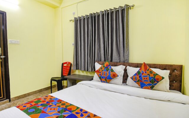 Fabhotel Dishan Plaza