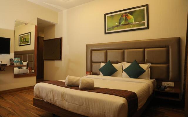 Skysuites By Monarch, Sanpada, Vashi - Navi Mumbai