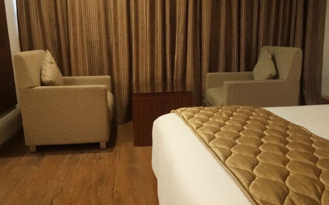 Hotel Karthika Park