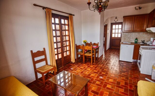 Anny Sea and Sun Apartments