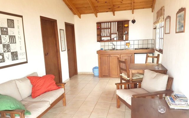 House With one Bedroom in Los Llanos, With Wonderful sea View, Pool Ac