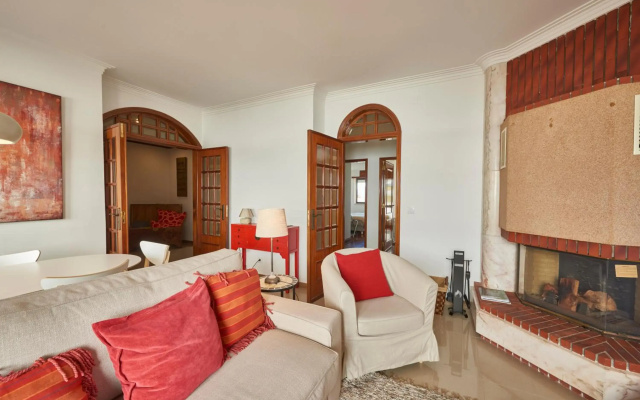 Cascais Handsome Apartment