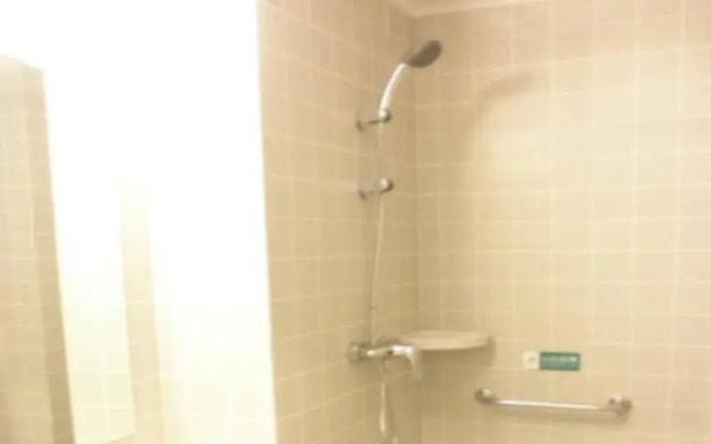 Motel 168 Ji Lin Railway Station Inn