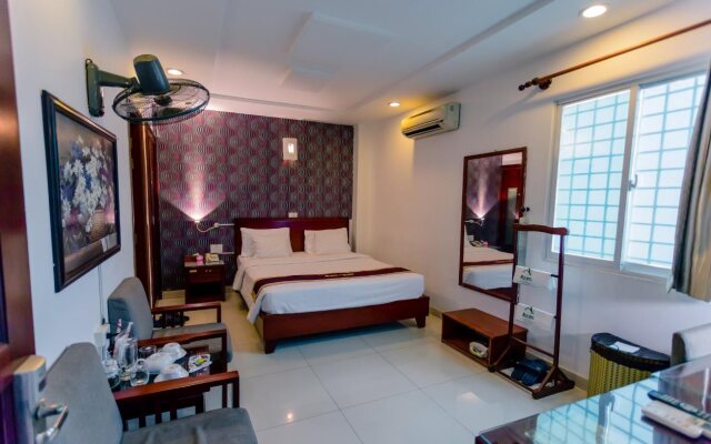 A25 Hotel 14 Luong Huu Khanh