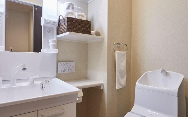 Rinn Shichijo Ohashi Bridge