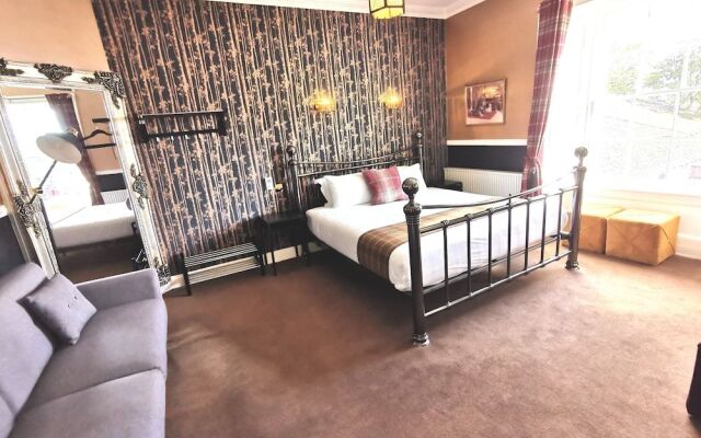 Lunan House Hotel