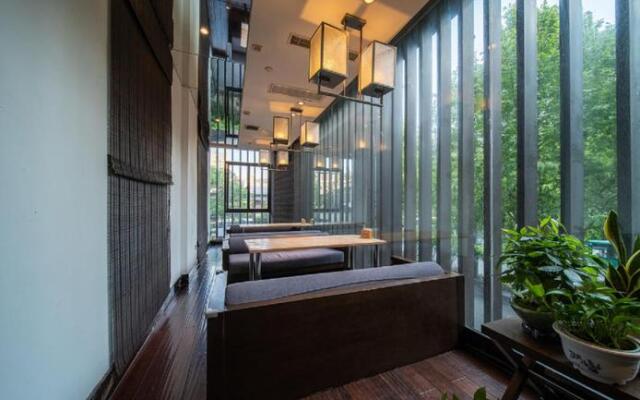 Scholars Hotel