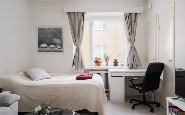 Comfy Studio in Central Helsinki