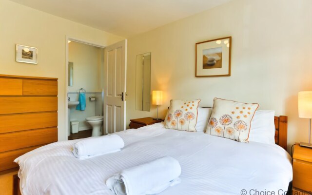Croyde White House 4 Bedrooms