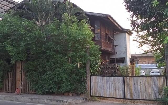 Kwan Eng Homestay