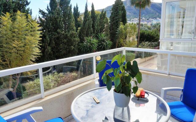 Modern Apartment in L'Albir with Swimming Pool