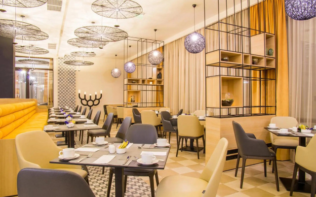 Apartment Royal Beach