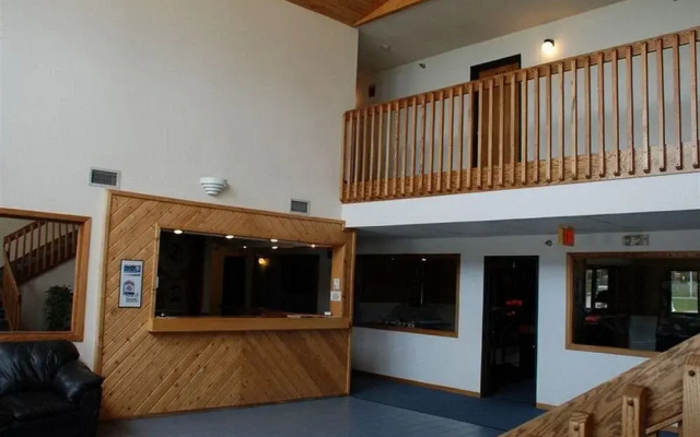Americas Best Inns Warroad