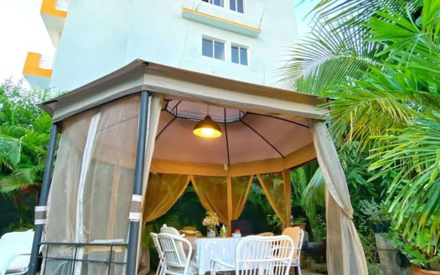 Green Oasis Hotel