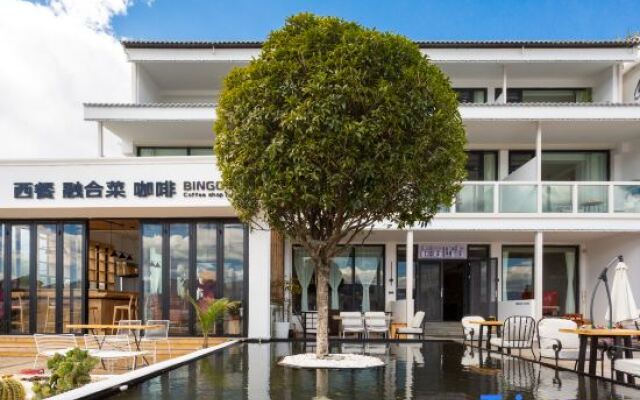Yinhua Lake View Garden Hotel