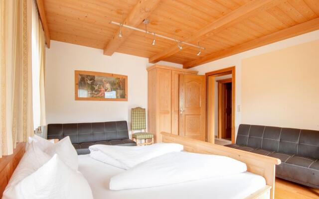 Relaxing Apartment in Hainzenberg