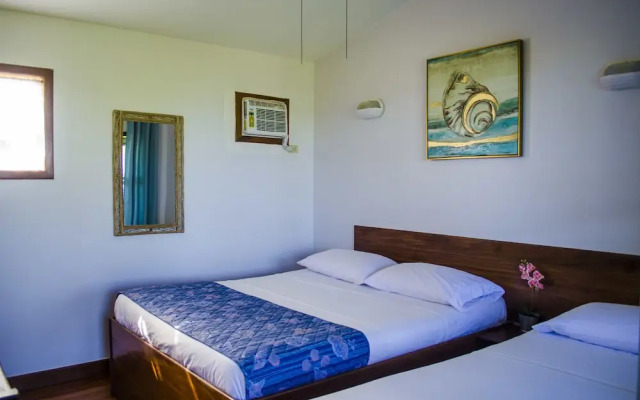 Pirate's Den Hotel