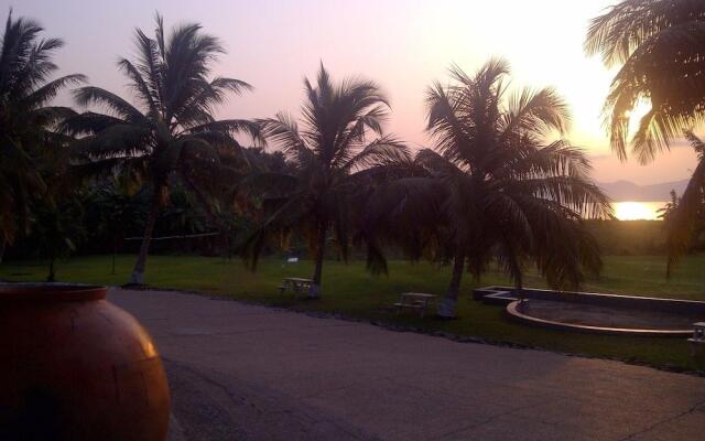 Paradise Resort Lake Bosomtwe