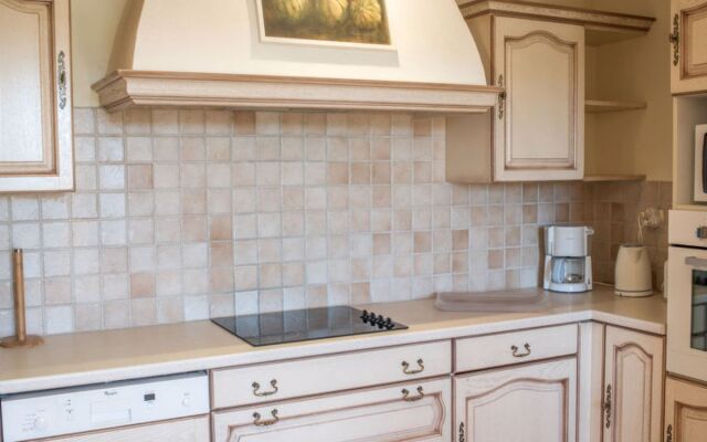 Hotel Le Claux Du Puits