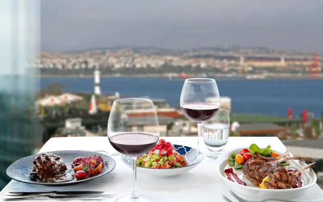 Sultanahmet Palace Hotel