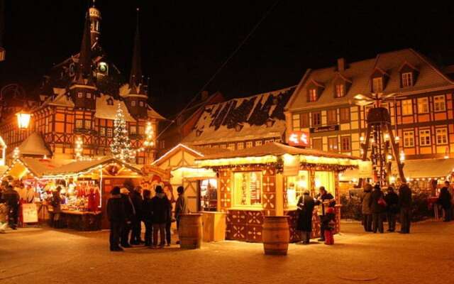 Am Lustgarten Modern Retreat