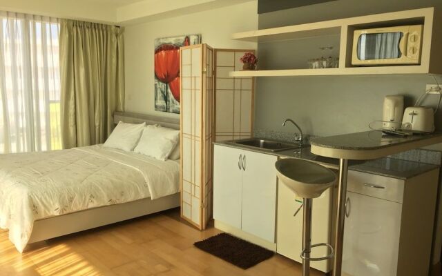 Hua Hin Beach Rocco Condo by THR