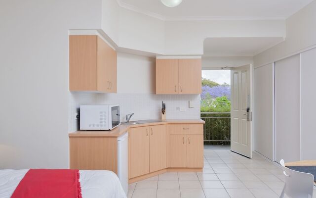 Zenith Studio, Unit 4/10 Messines Street