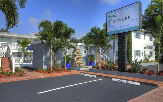 May-Dee Suites