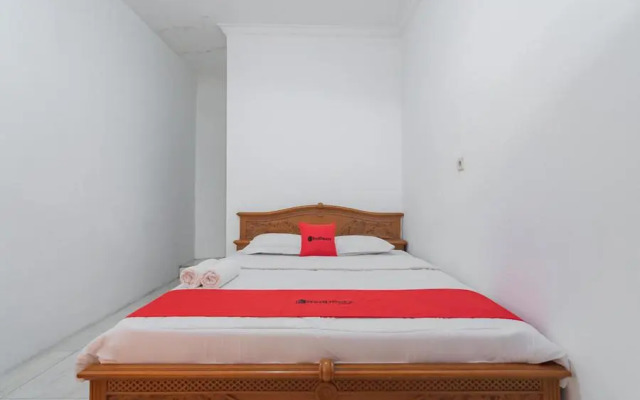 RedDoorz Syariah @ Happy Farm Ciwidey 4