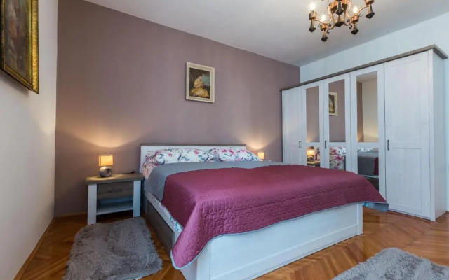 Drago 2Br Apt. In Old Town