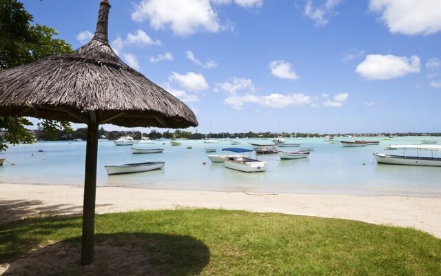 Plage Bleue Beachfront Apartments