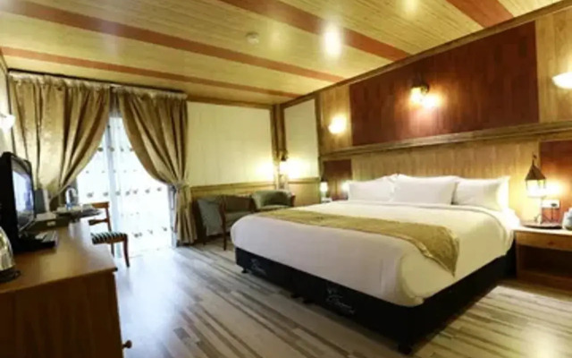 Pineland Hotel and Health Resort