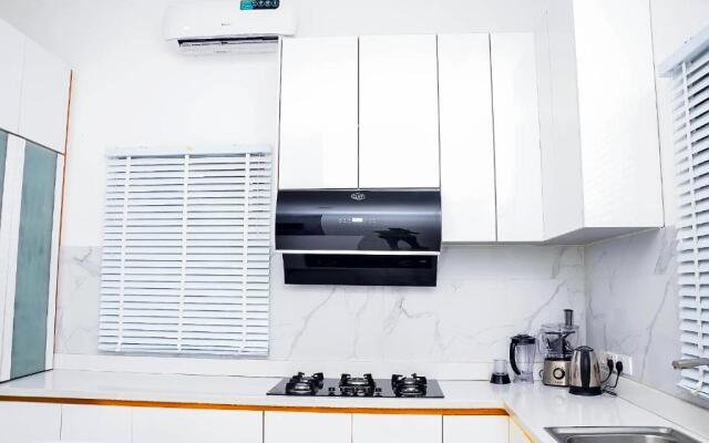 Well Furnished Luxury 1 Bedroom @ America Luxury Extended Stay