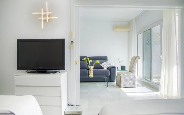 Apartment in Central Marbella 300m to the Beach!