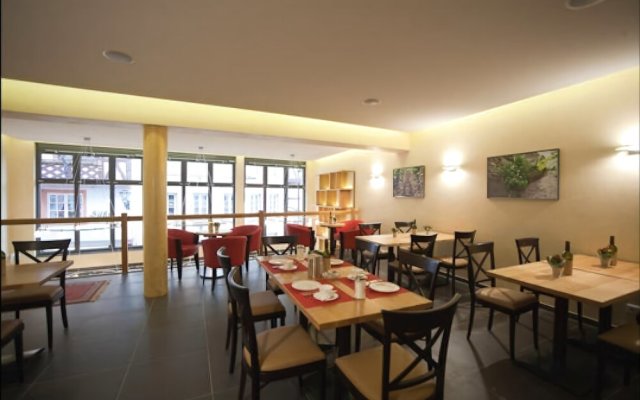Weingut And Gastehaus Schmitz-Bergweiler