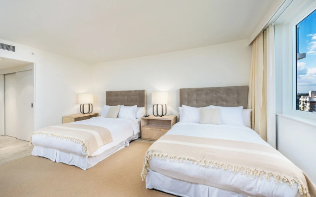1 Hotel & Homes Private Luxury Suites