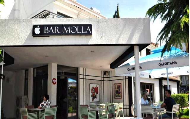 Molla Hotel