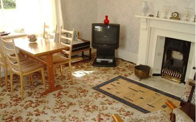 Waiten Hill Farmhouse B&B
