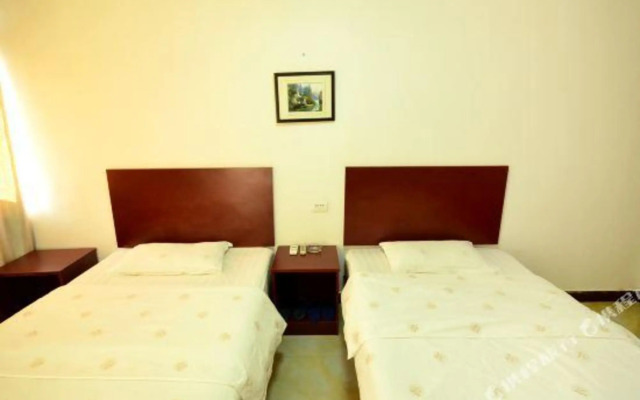 Romantic Yuan Hotel (Wuhan University of Science and Technology Qingshan Campus Branch)