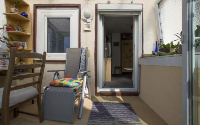 2 Single Rooms Fairground (5042)