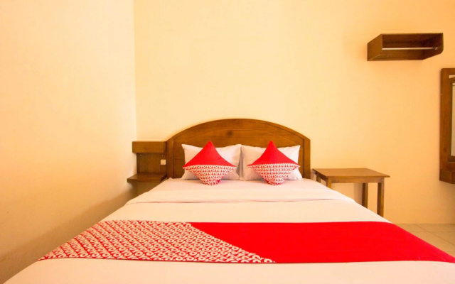 Hotel O Kebon Manis – Guest Rooms – Cilacap