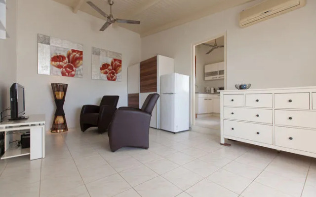 Curacao42