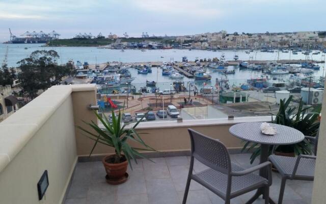 Seagull Penthouse Marsaxlokk