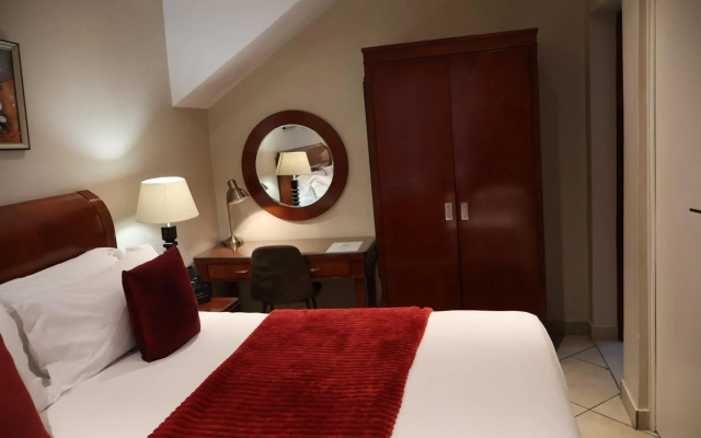 Lakeview Boutique Hotel & Conference Center